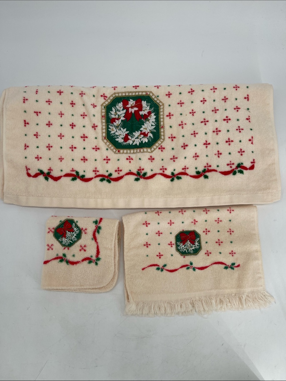 Vintage Jillian Rose Holiday Wreath Towel Set-Towel Handtowel Washcloth